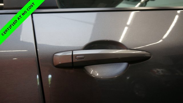 Used 2022 Nissan Rogue SV image 86