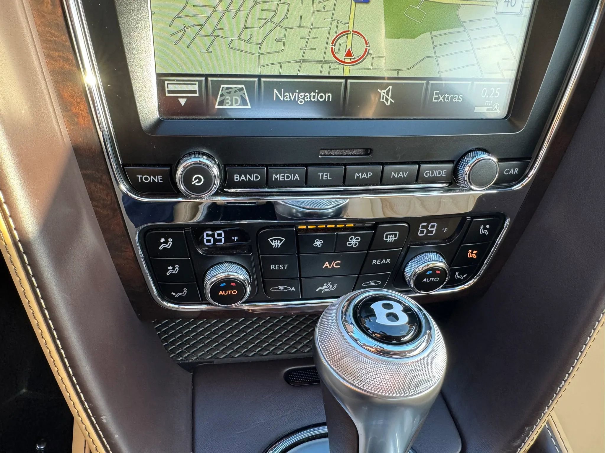 Used 2015 Bentley Continental GT AWD/4WD image 38