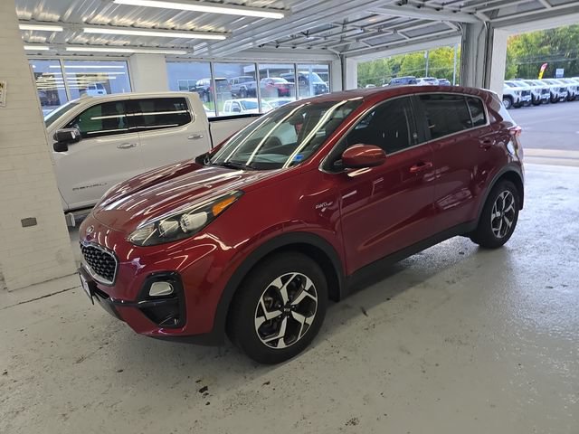 Used 2020 Kia Sportage LX AWD/4WD image 2