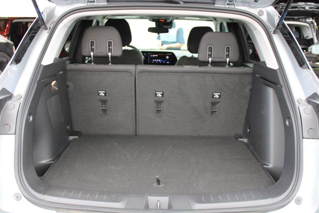 Used 2024 Chevrolet TrailBlazer LT w/ LT Cold Weather Package image 26