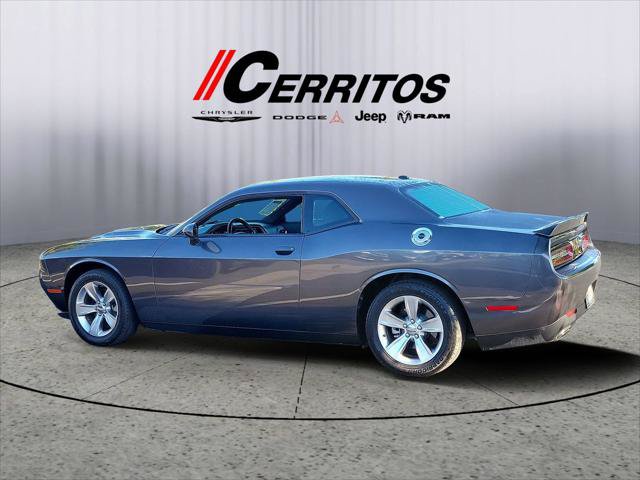 Certified 2022 Dodge Challenger SXT RWD image 2