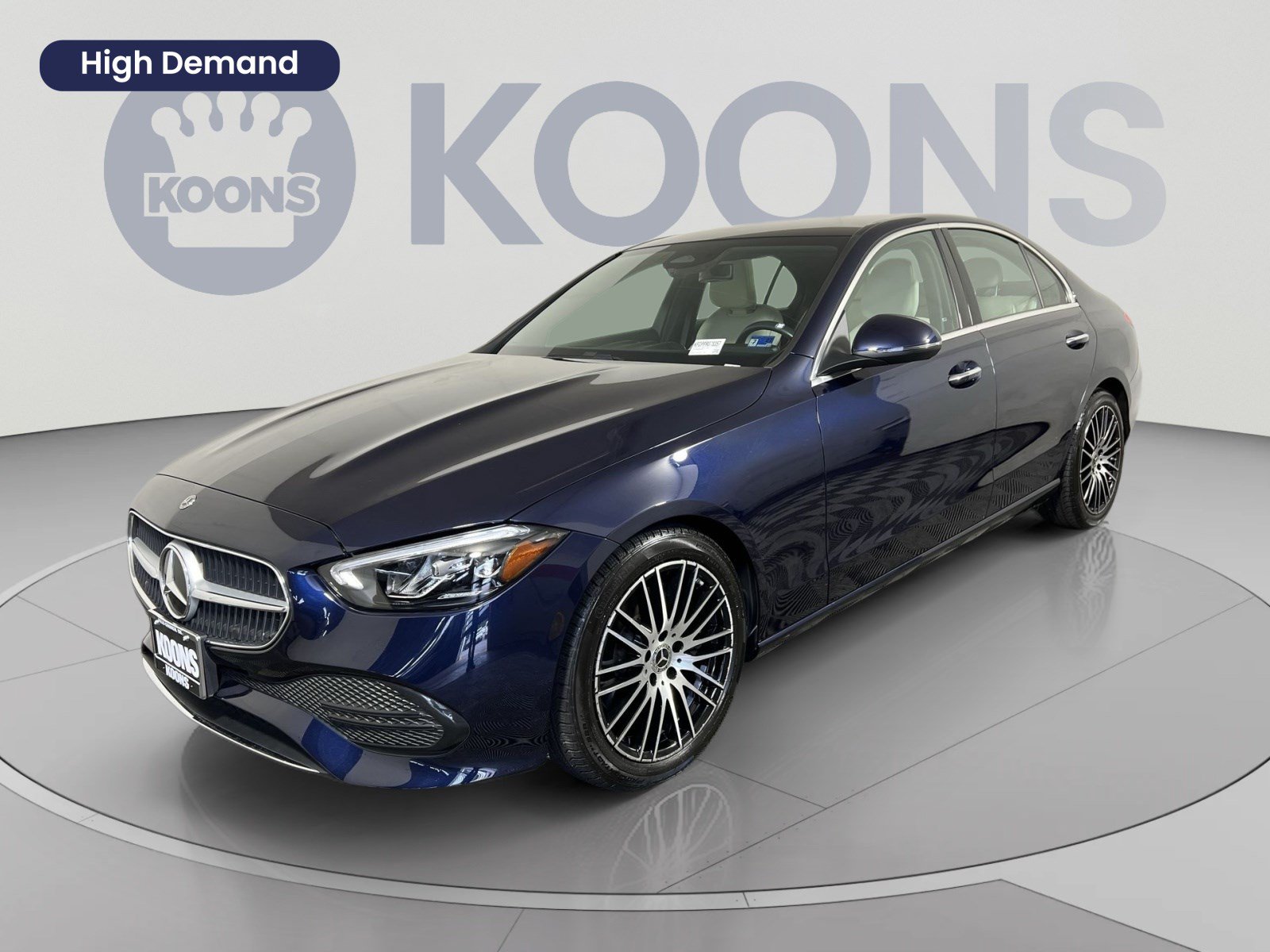 Used 2023 Mercedes-Benz C 300 4MATIC Sedan image 1