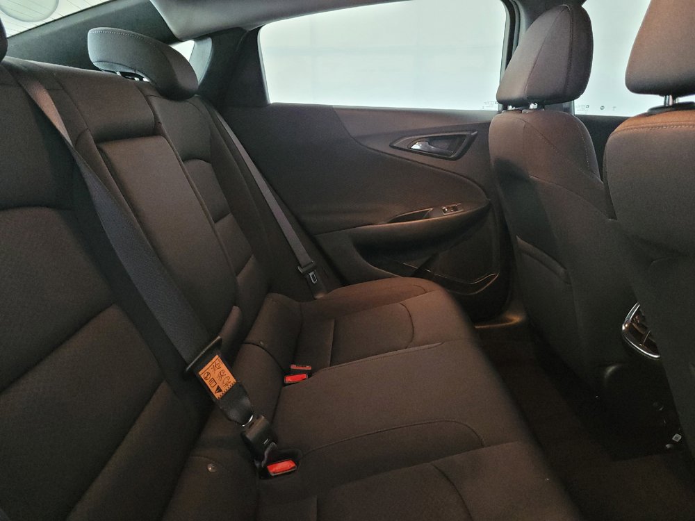 Used 2020 Chevrolet Malibu LT FWD image 19