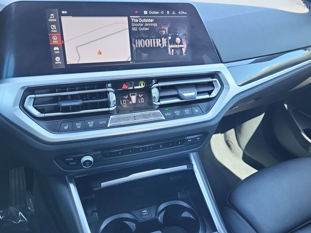 Used 2020 BMW 330i xDrive Sedan w/ Convenience Package image 19