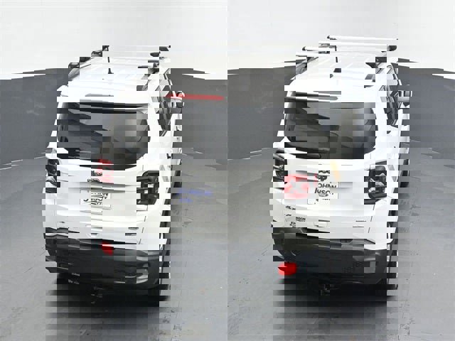 Used 2018 Jeep Renegade Latitude image 28