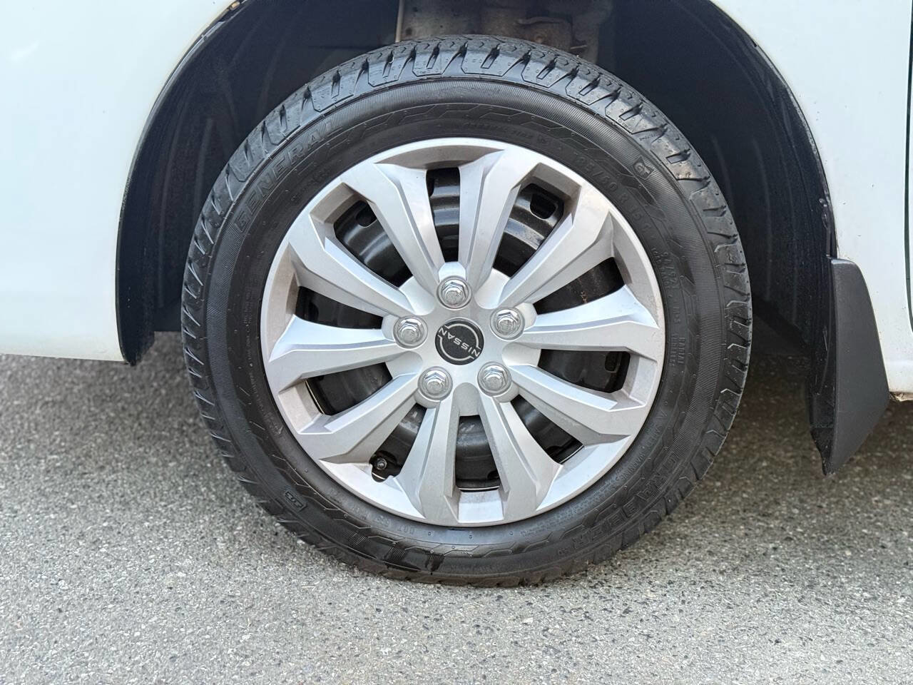 Used 2017 Nissan NV200 SV w/ Technology Package FWD image 30