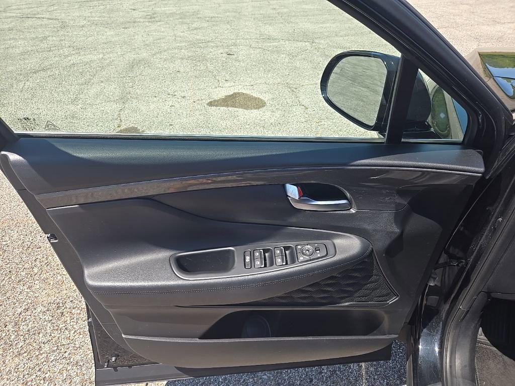 Used 2021 Hyundai Santa Fe SEL w/ Convenience Package image 16