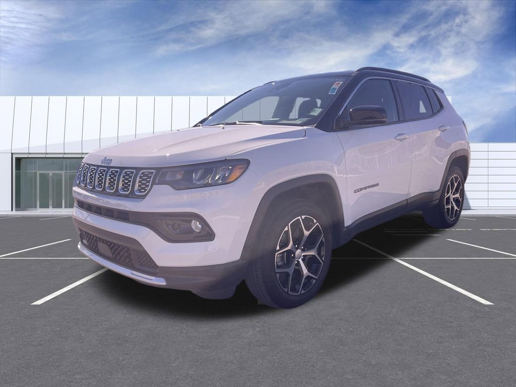 Used 2024 Jeep Compass Limited image 4