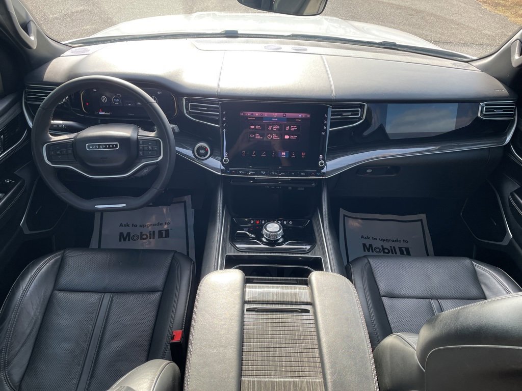 Used 2022 Jeep Wagoneer Series II w/ Rear Seat Video Group 1 image 24