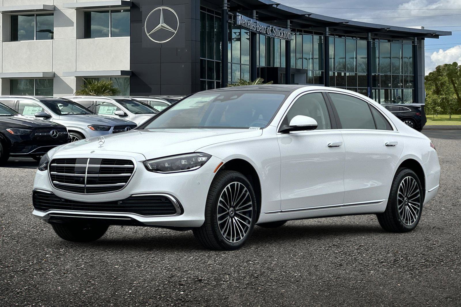 New 2026 Mercedes-Benz S 580 4MATIC Sedan image 8