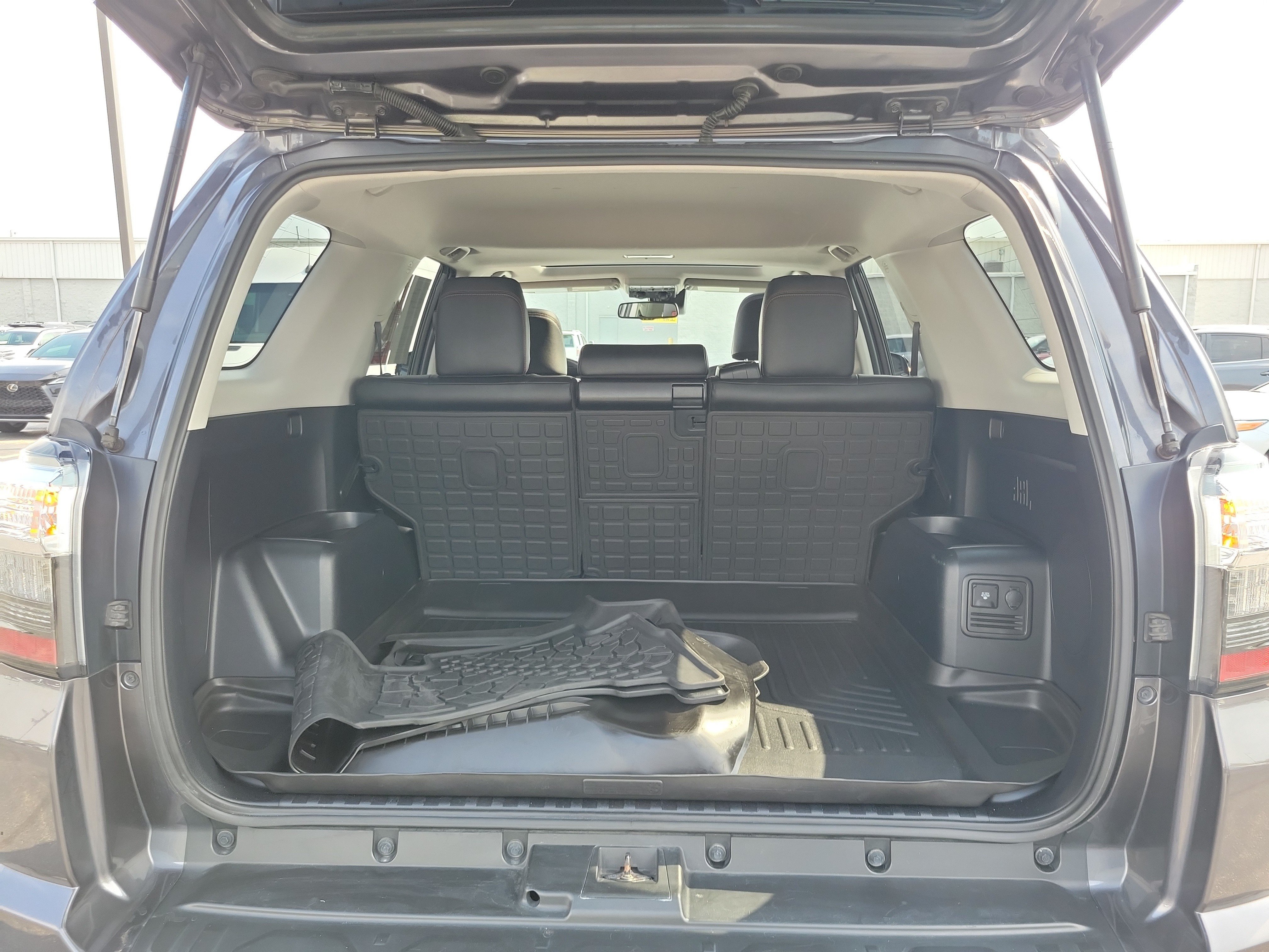Used 2021 Toyota 4Runner TRD Pro AWD/4WD image 8