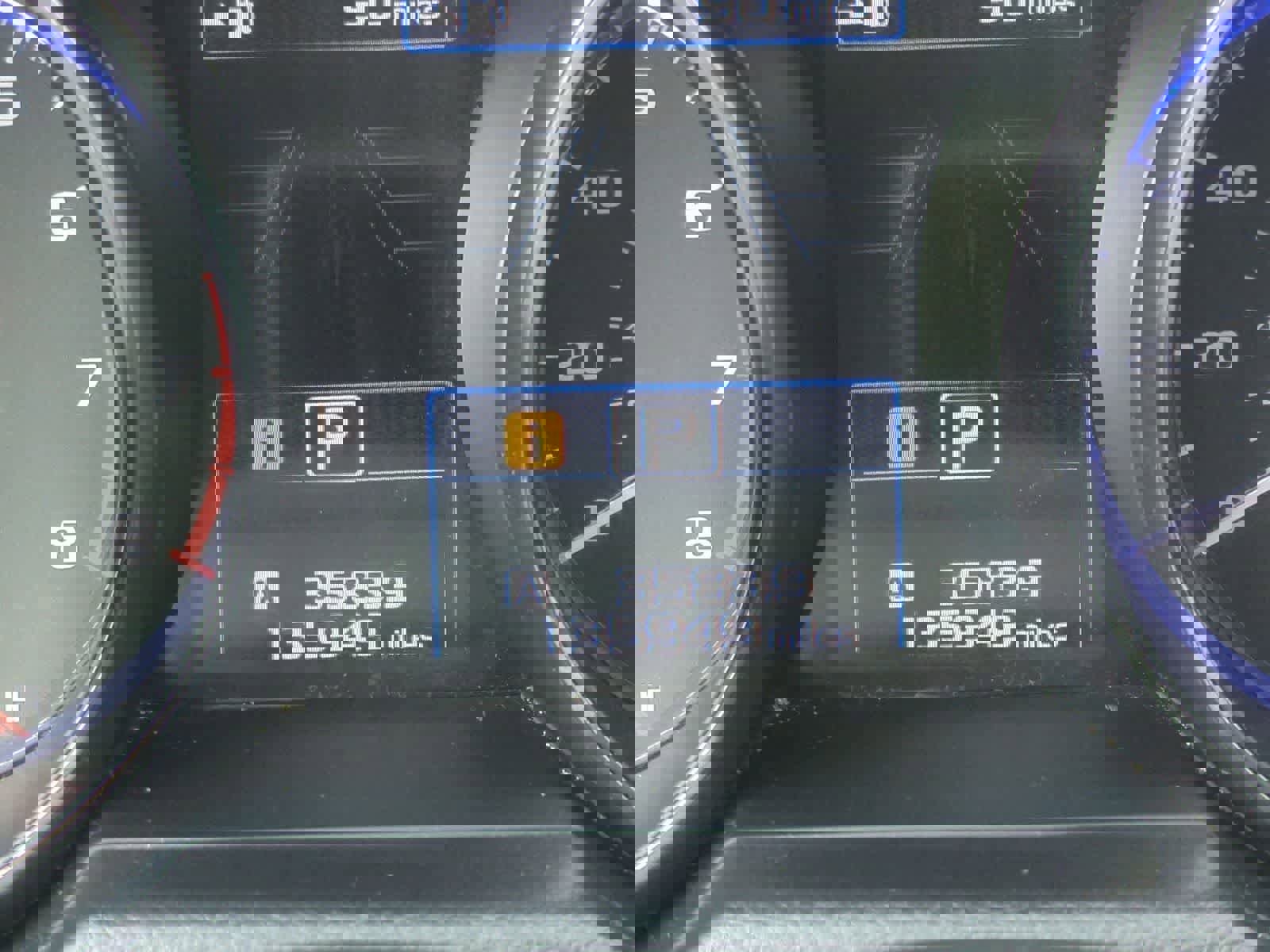 Used 2015 Subaru Outback 3.6R Limited image 35