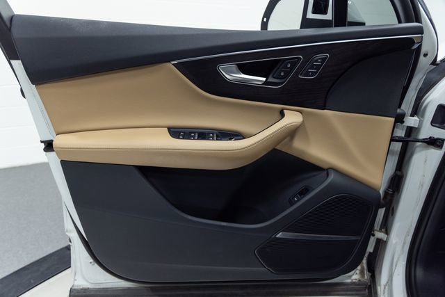 Used 2021 Audi Q7 3.0T Premium Plus image 11