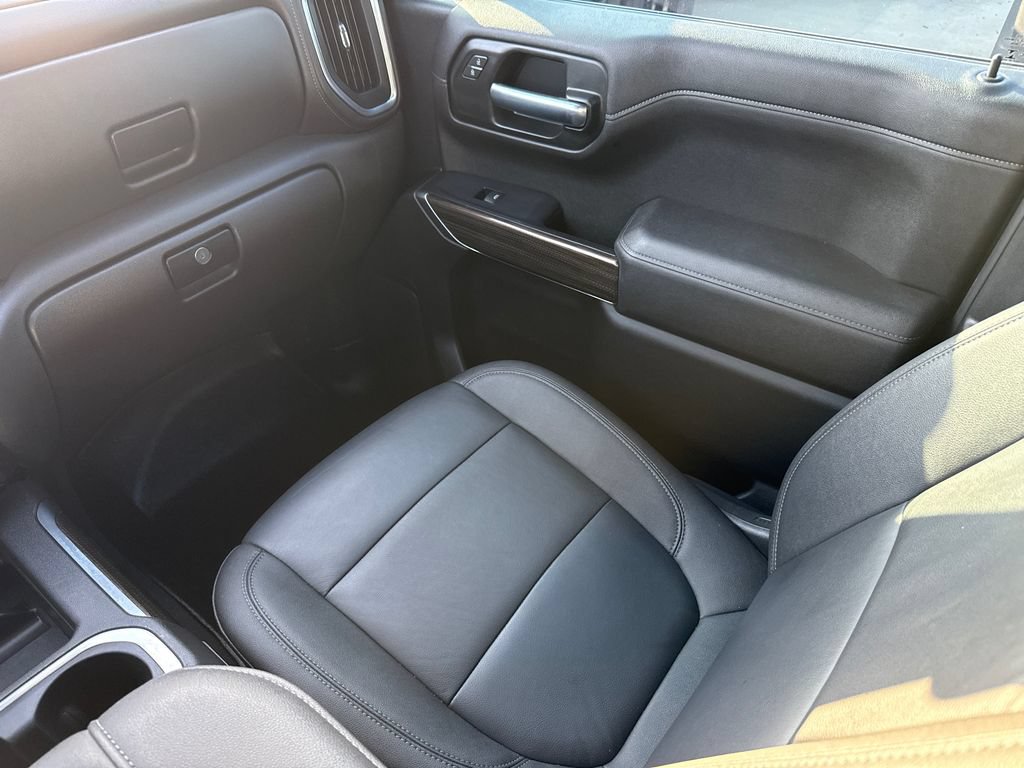 Used 2021 Chevrolet Silverado 1500 LT w/ All Star Edition Plus RWD image 16