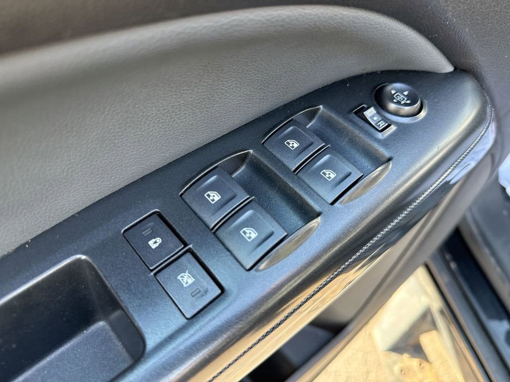 Used 2018 Chevrolet Colorado Z71 image 13