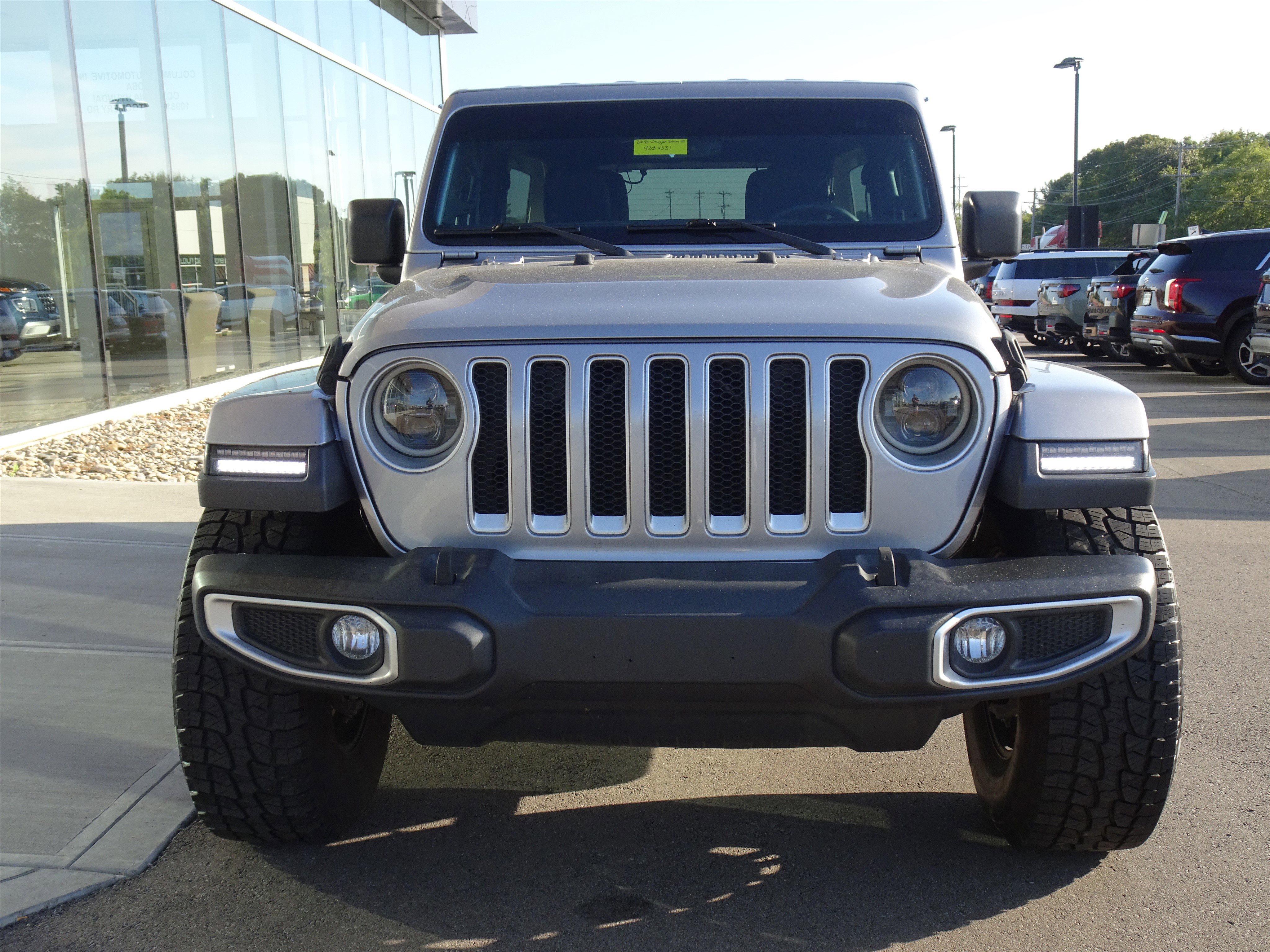Used 2018 Jeep Wrangler Unlimited Sahara image 8