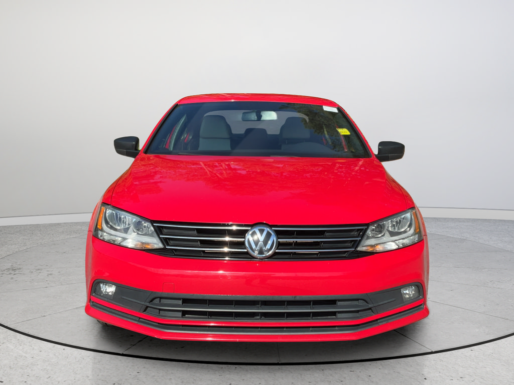 Used 2016 Volkswagen Jetta Sport FWD image 3