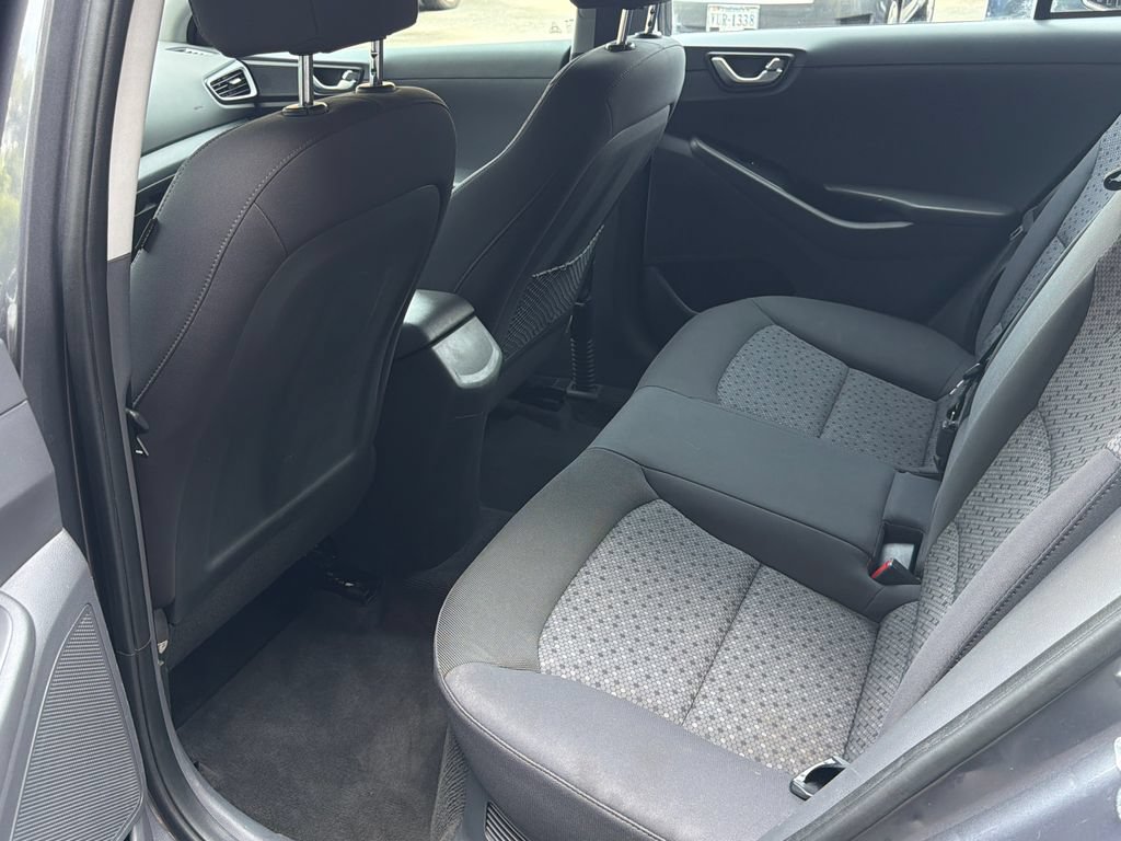 Used 2019 Hyundai Ioniq SEL FWD image 16