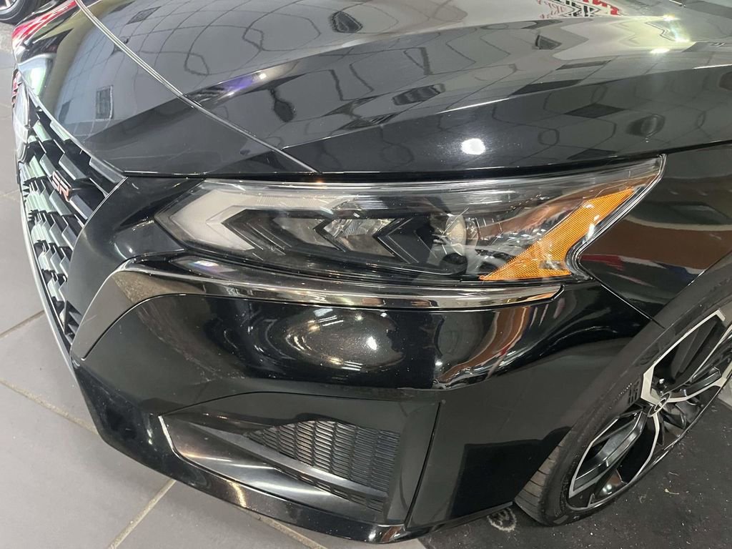 Used 2024 Nissan Altima 2.5 SR FWD image 9