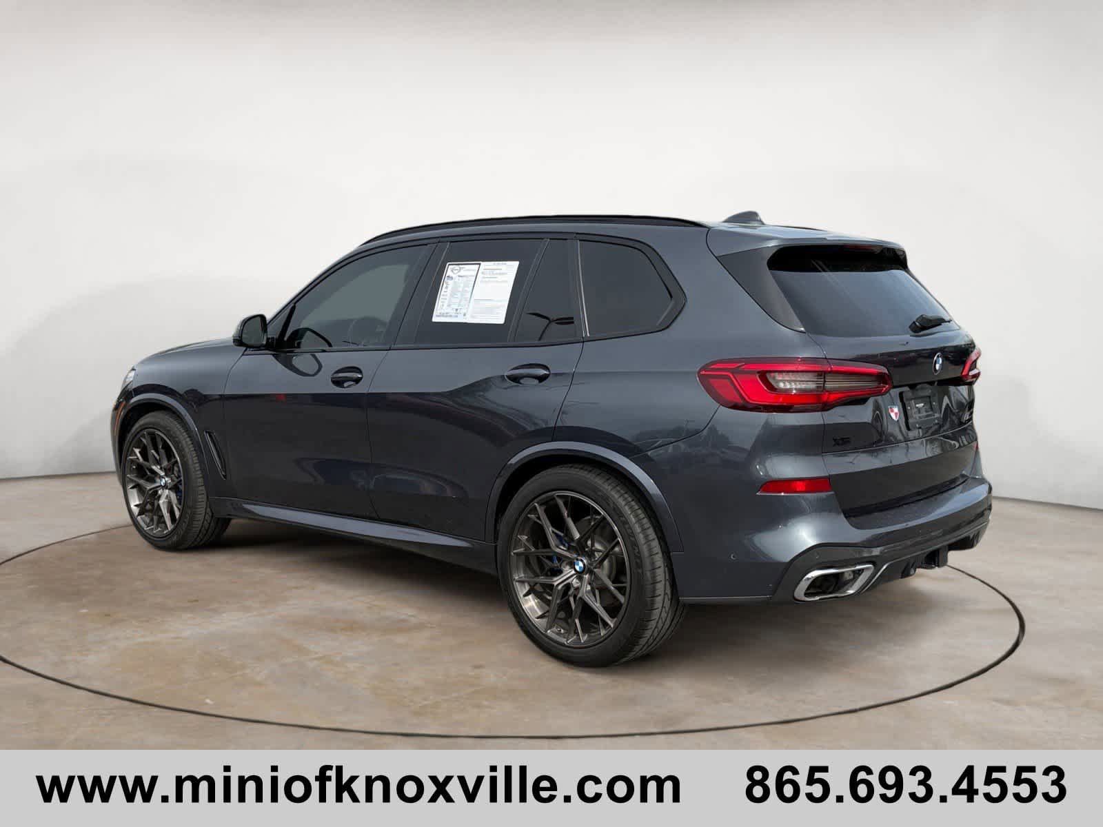 Used 2019 BMW X5 xDrive50i w/ M Sport Package image 5