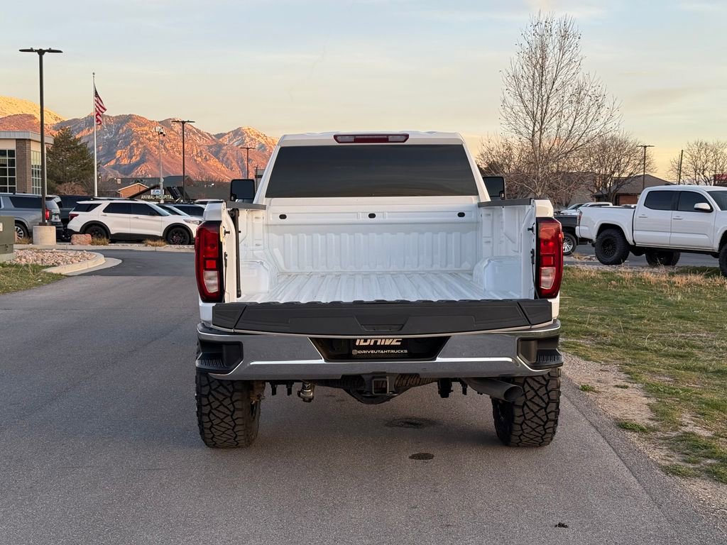 Used 2024 GMC Sierra 3500 SLE w/ SLE Convenience Package AWD/4WD image 12
