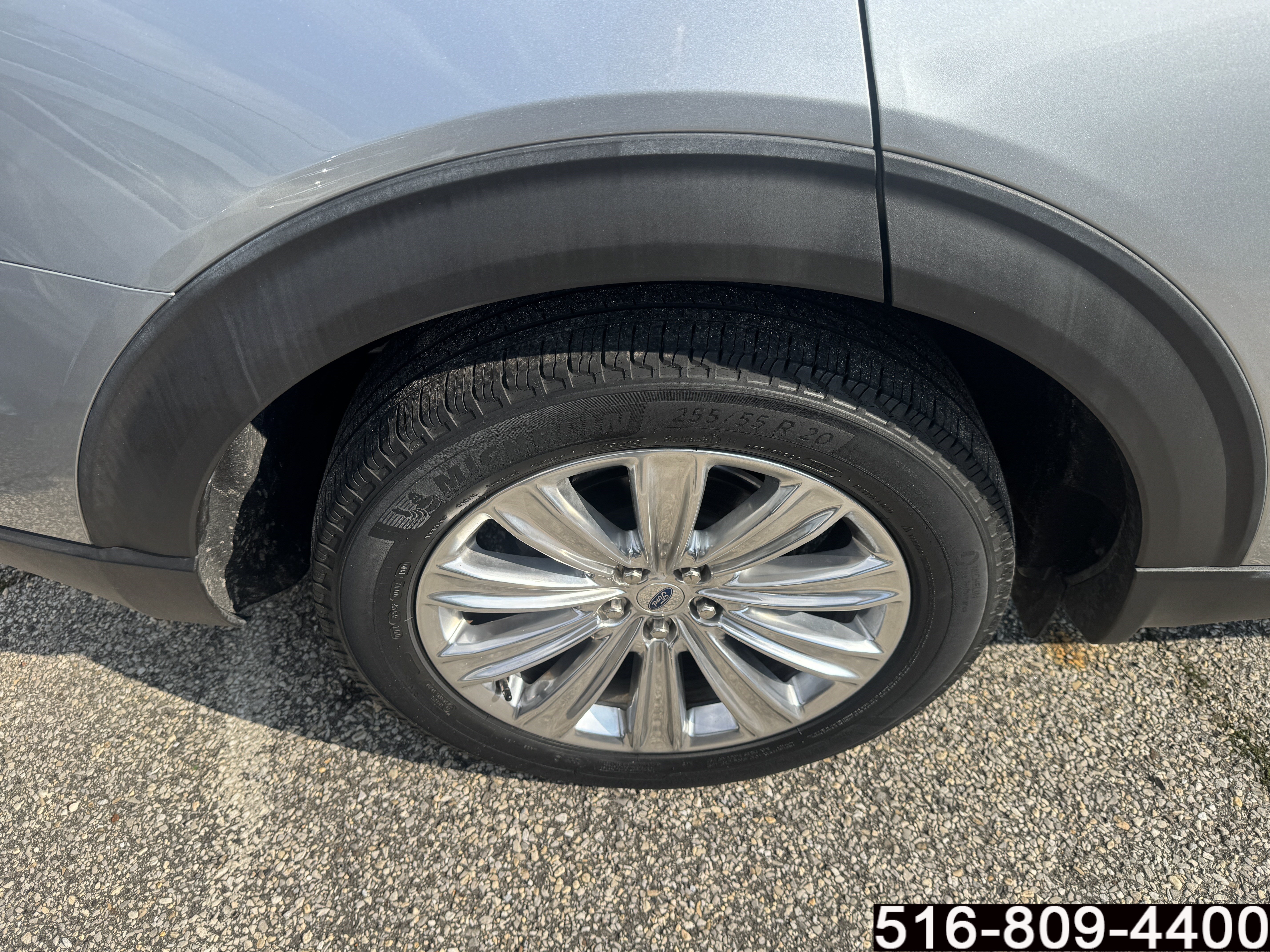 Used 2020 Ford Explorer Limited AWD/4WD image 12