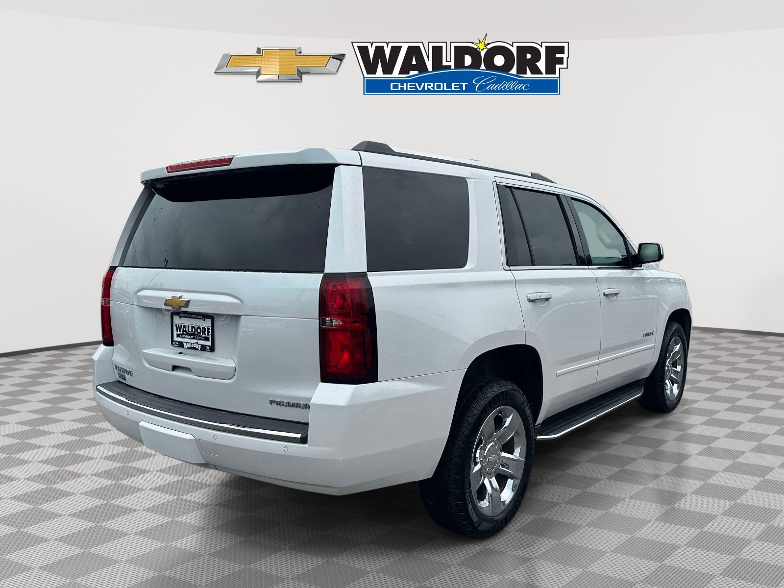 Used 2019 Chevrolet Tahoe Premier AWD/4WD image 6