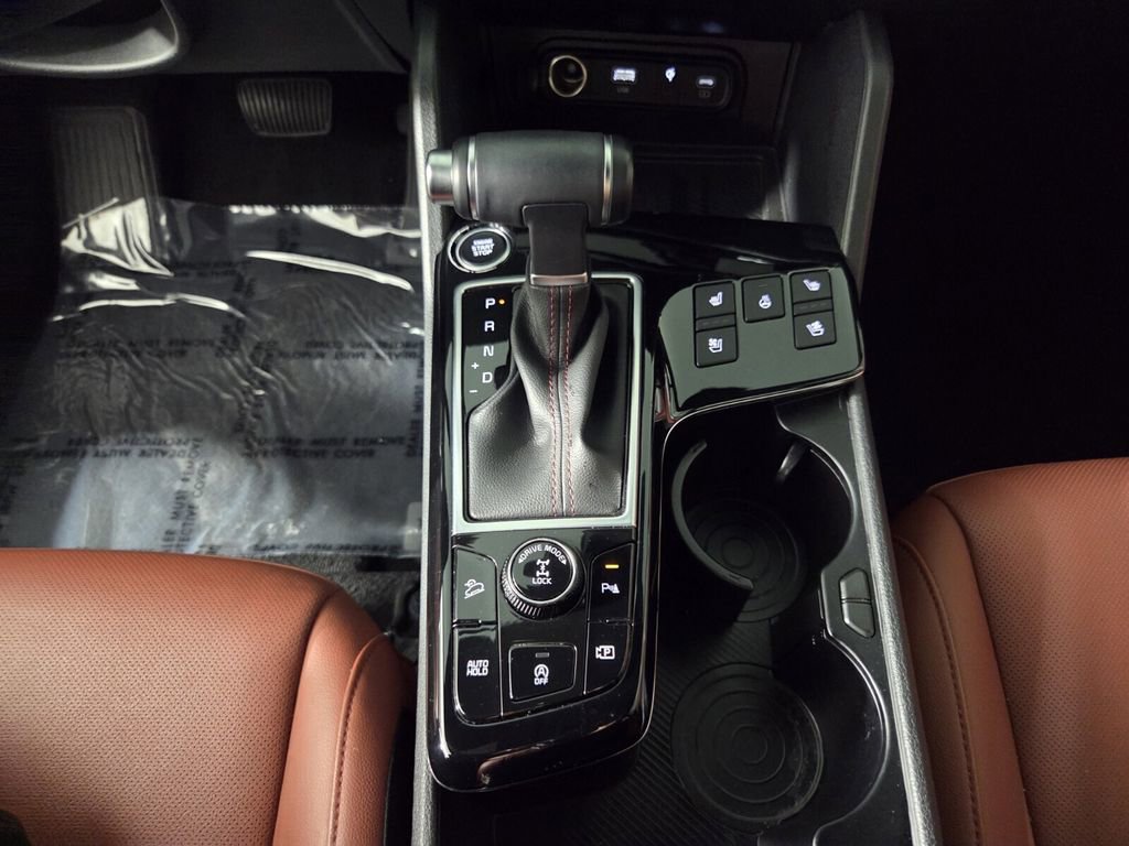 Used 2024 Kia Sportage SX image 16