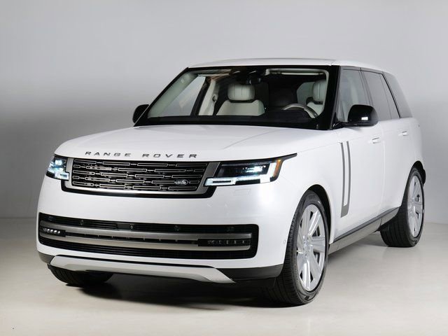 Used 2023 Land Rover Range Rover SE AWD/4WD image 1