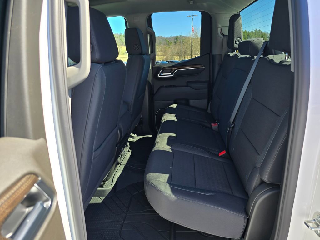 New 2026 Chevrolet Silverado 1500 LT image 9