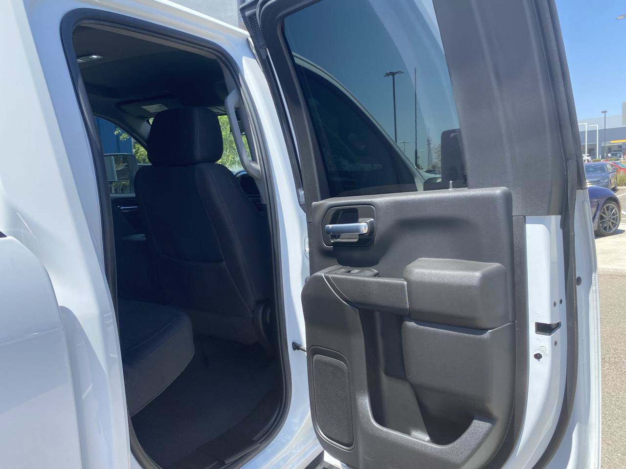 Used 2025 Chevrolet Silverado 2500 Custom w/ Custom Value Package RWD image 12
