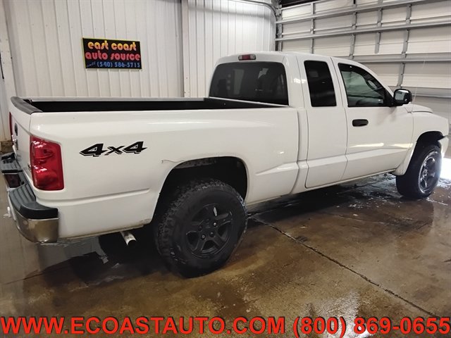Used 2006 Dodge Dakota SLT w/ Trailer Tow Group AWD/4WD image 2