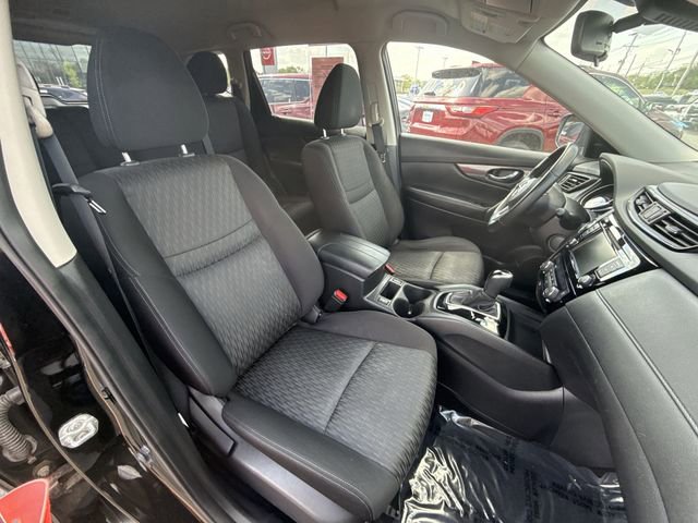 Used 2020 Nissan Rogue SV AWD/4WD image 23