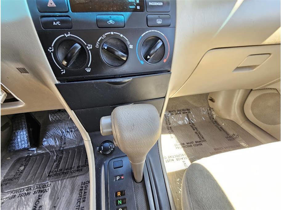 Used 2003 Toyota Corolla CE image 26