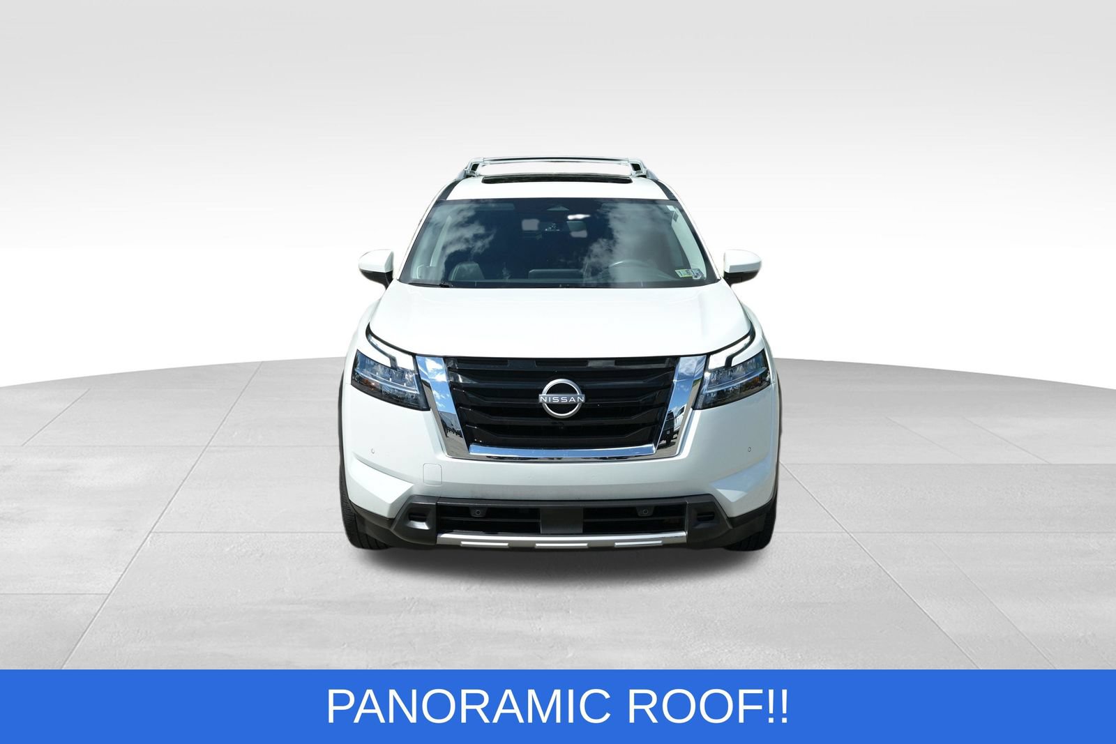 Used 2023 Nissan Pathfinder SL w/ SL Premium Package AWD/4WD image 16