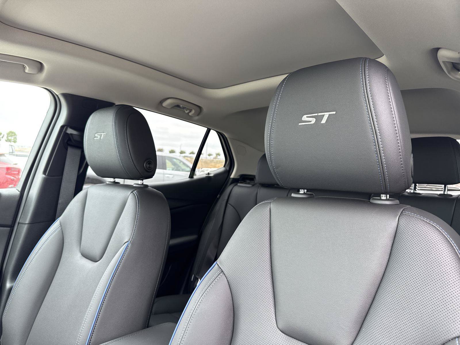 New 2026 Buick Encore GX Sport Touring w/ Comfort Package FWD image 22