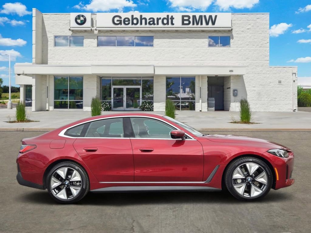 New 2026 BMW i4 xDrive40i w/ Premium Package AWD/4WD image 4