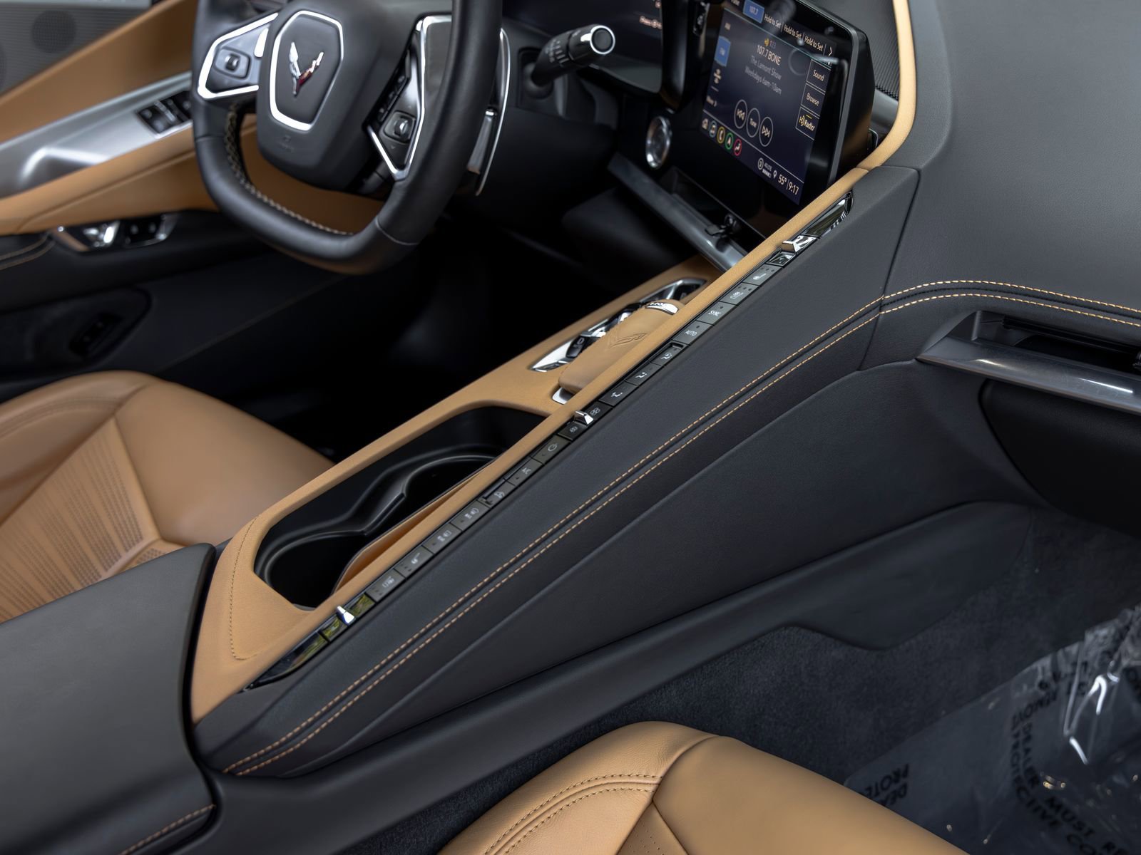 Used 2022 Chevrolet Corvette Stingray Preferred Cpe w/ Engine Appearance Package RWD image 52