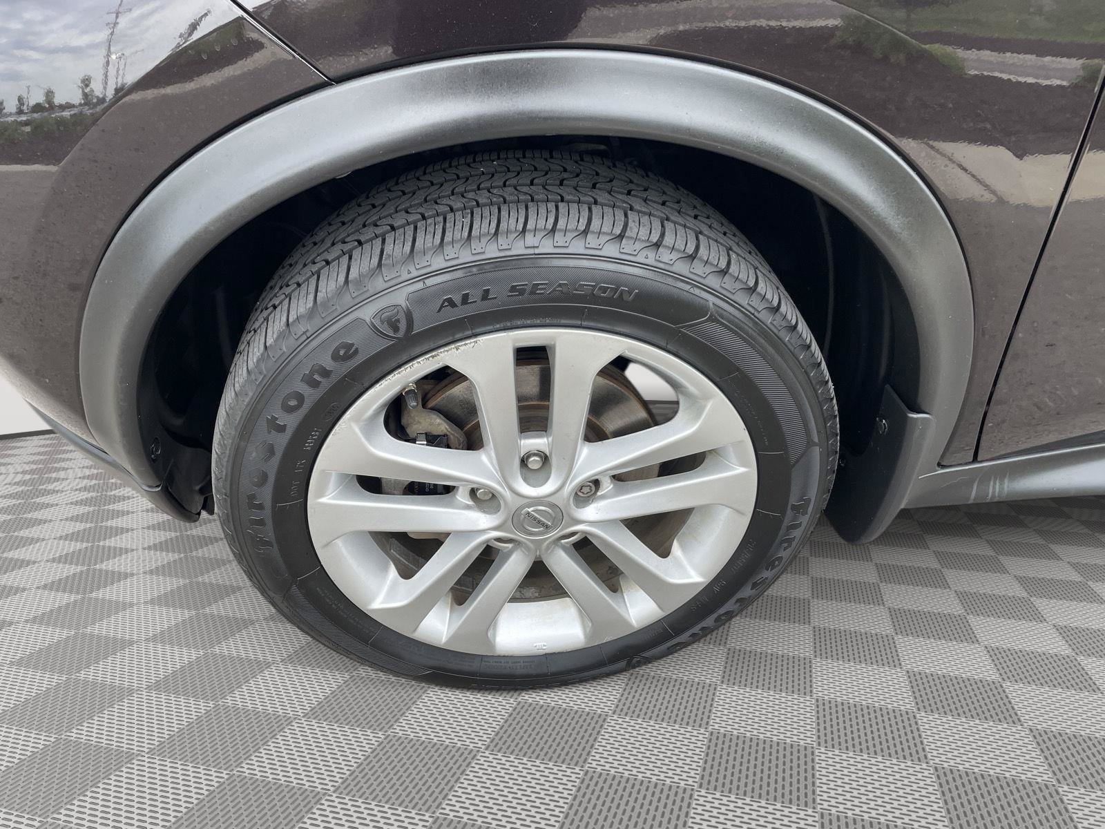 Used 2015 Nissan Juke AWD image 10