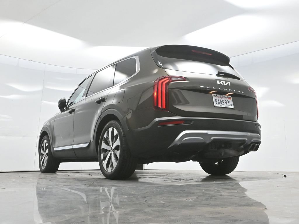 Used 2022 Kia Telluride EX w/ EX Premium Package FWD image 62