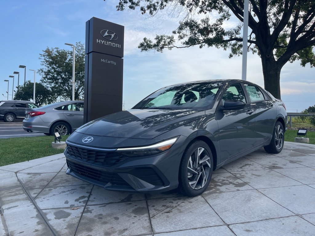 New 2025 Hyundai Elantra Sport