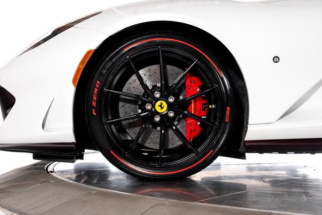Used 2021 Ferrari 812 GTS RWD image 18