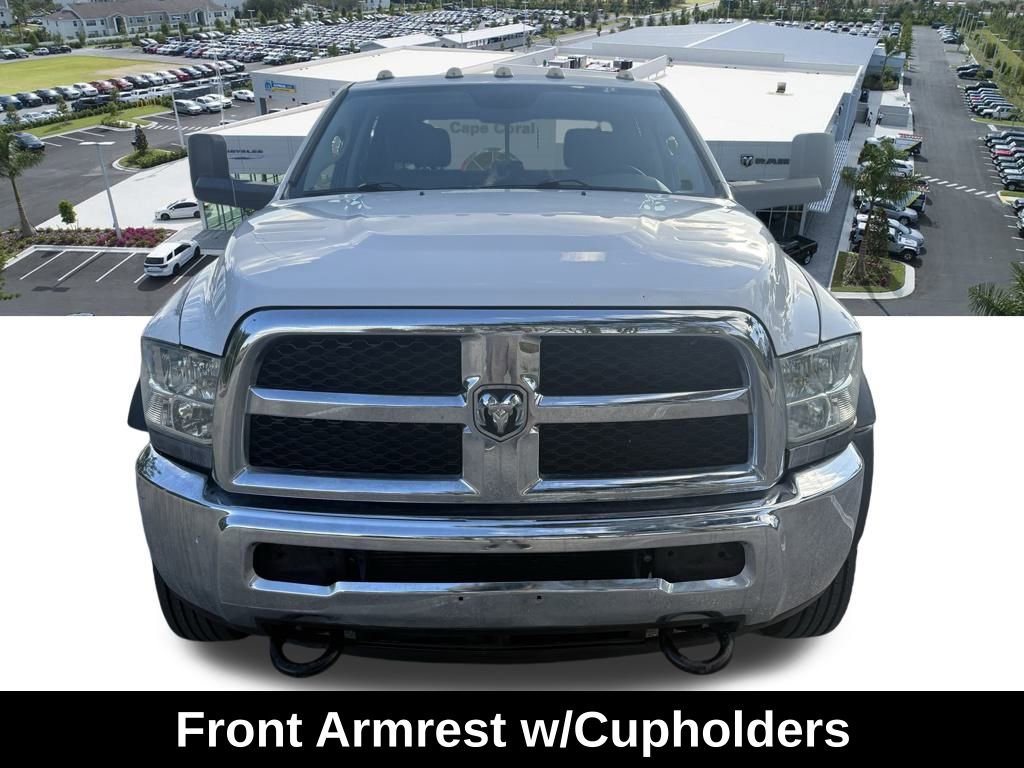 Used 2017 RAM 5500 Tradesman w/ Chrome Appearance Group image 10