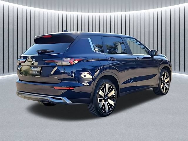 New 2026 Mitsubishi Outlander SE FWD image 6