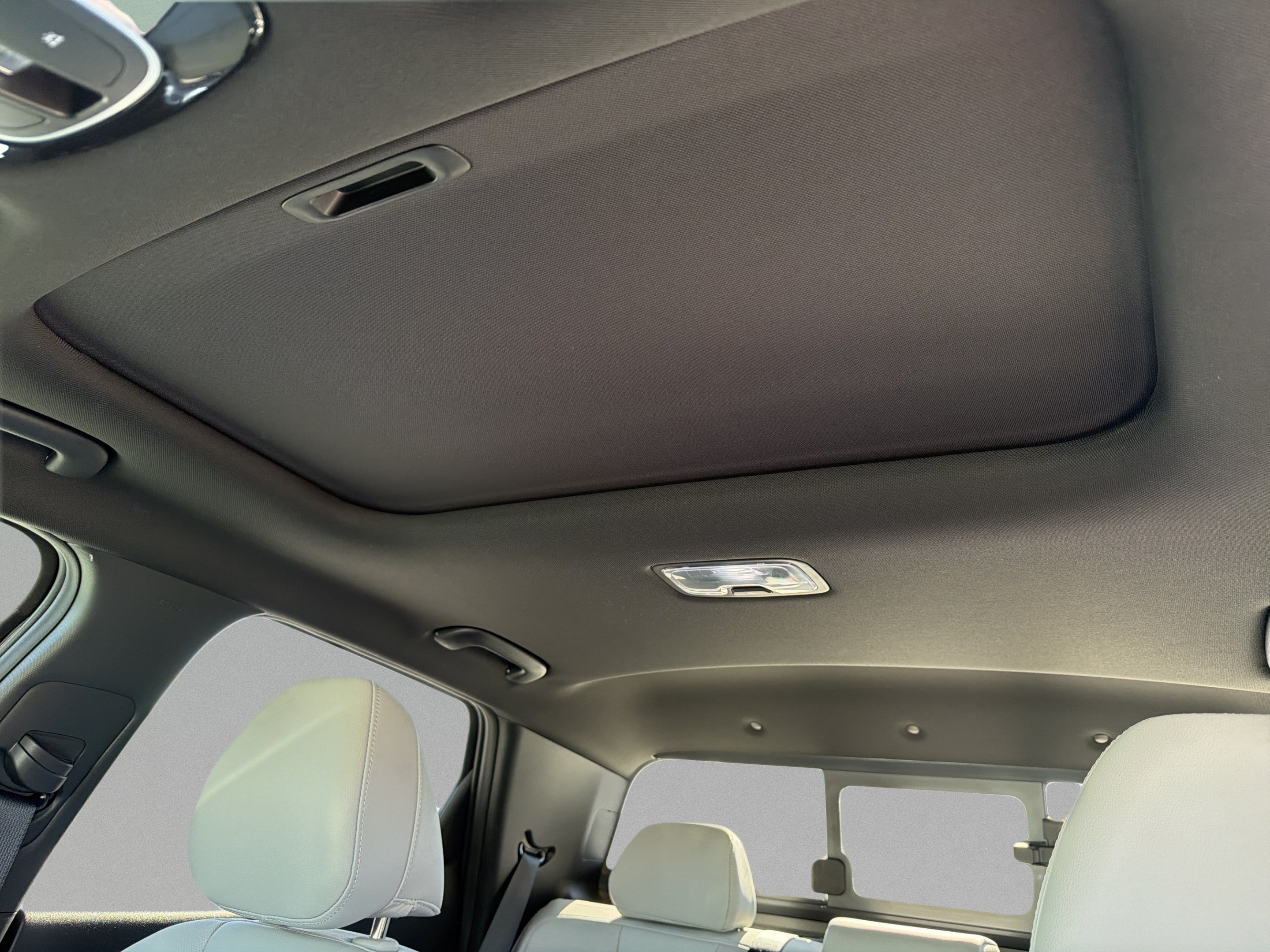 Certified 2025 Hyundai Santa Cruz SEL FWD image 12