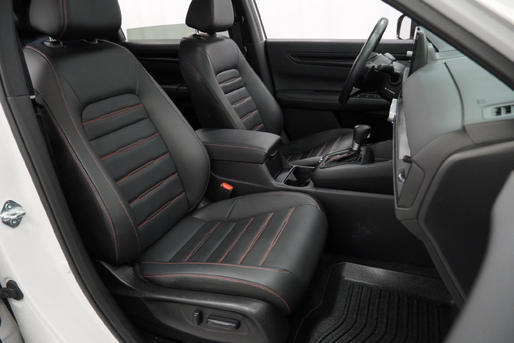 Used 2025 Honda CR-V Sport-L image 45