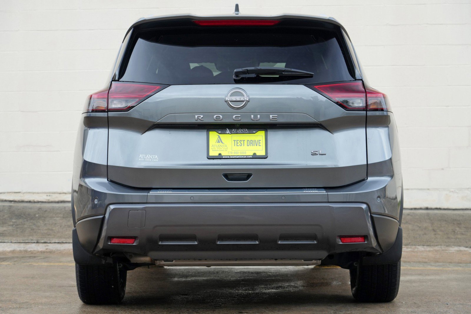 Used 2024 Nissan Rogue SL FWD image 10
