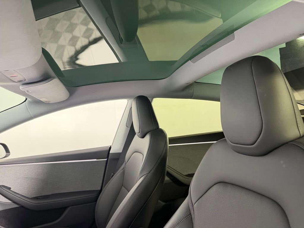 Used 2025 Tesla Model 3 Long Range image 24