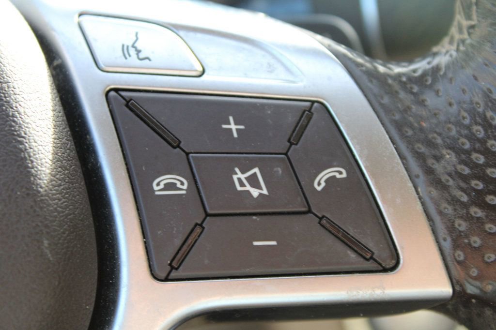 Used 2014 Mercedes-Benz E 350 4dr Sedan E350 RWD image 22