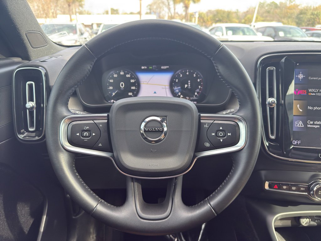 Used 2020 Volvo XC40 T4 Inscription w/ Protection Package Premier image 15